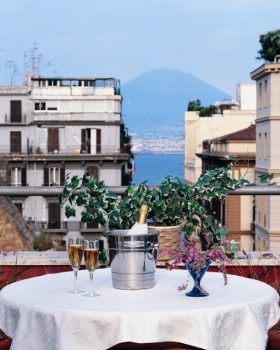 Apartamenti-ville in affitto<br> stelle in Napoli - Apartamenti-ville in affitto<br> Residenza Echia 