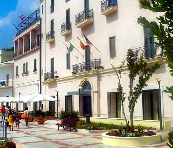 Albergo 4 stelle Santa Cesarea Terme - Albergo Grand Hotel Mediterraneo