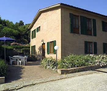 Farm Home Siena - Farm Home Villa Agostoli