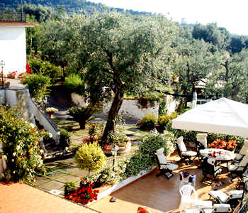Bed and breakfast<br> stelle in Sorrento - Bed and breakfast<br> Villa Emanuela - Capo Sorrento 