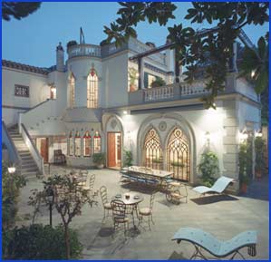 Apartamenti-ville in affitto<br> 4 stelle in Sorrento - Apartamenti-ville in affitto<br> Area Vacanze (Villa Silvana) 