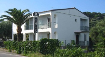 Bed and breakfast<br> stelle in Vibonati - Bed and breakfast<br> Comics 